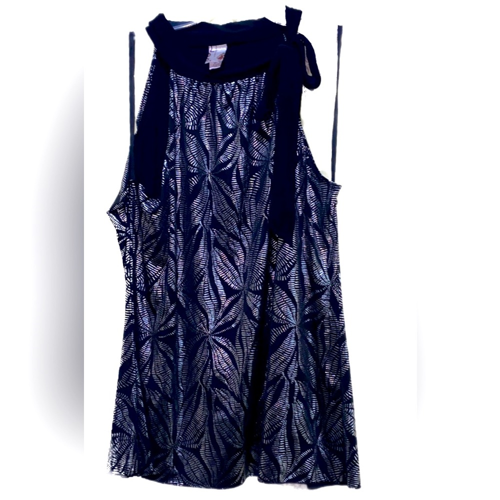 DANGEROUS BEAUTY SLEEVELESS TOP W/SUDE NECK TIE SZ 3X (22-23) BLACK/SILVER